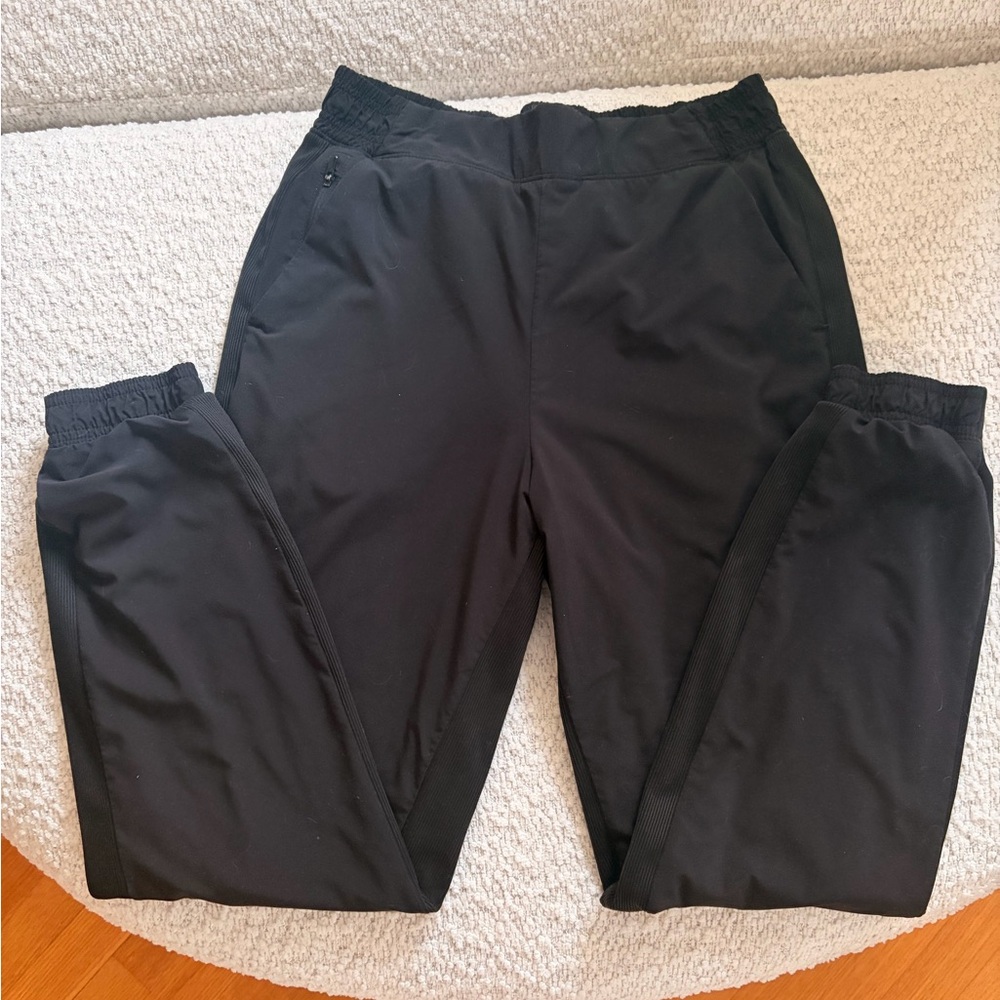 Athleta Women’s Lined Brooklyn Black Joggers